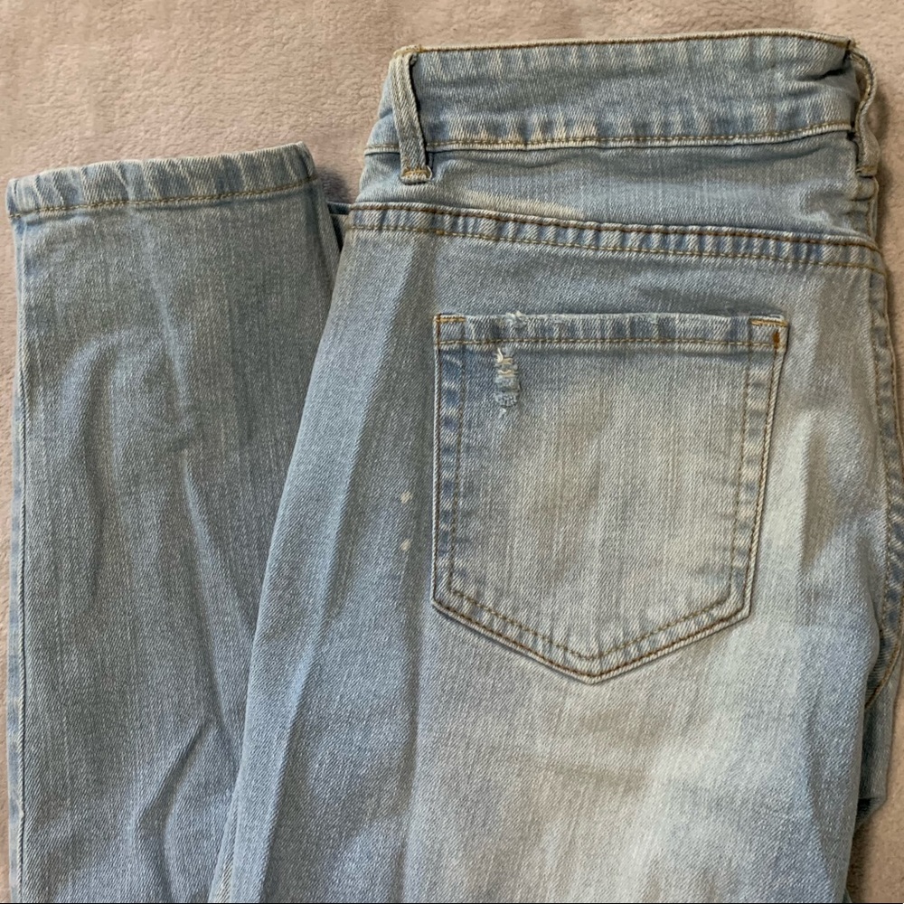 Ardene Ripped Jeans